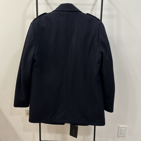 Men’s NWT Size M Andrew Marc wool blend coat with faux sweater inner - Picture 8 of 9